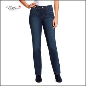 Plus Size High Rise Straight Leg Jeans with Stretch Fabric